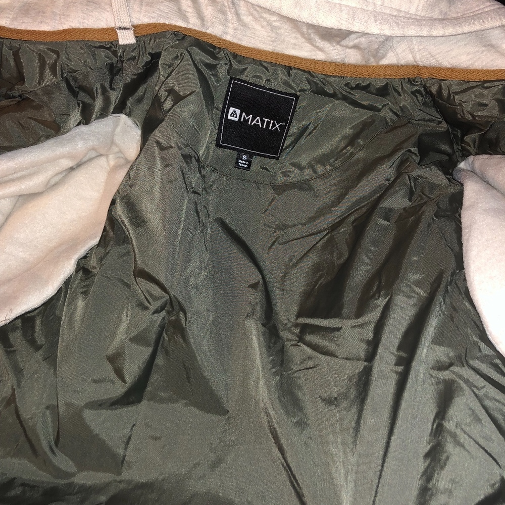 Matix Jacket - Picture 4 of 4